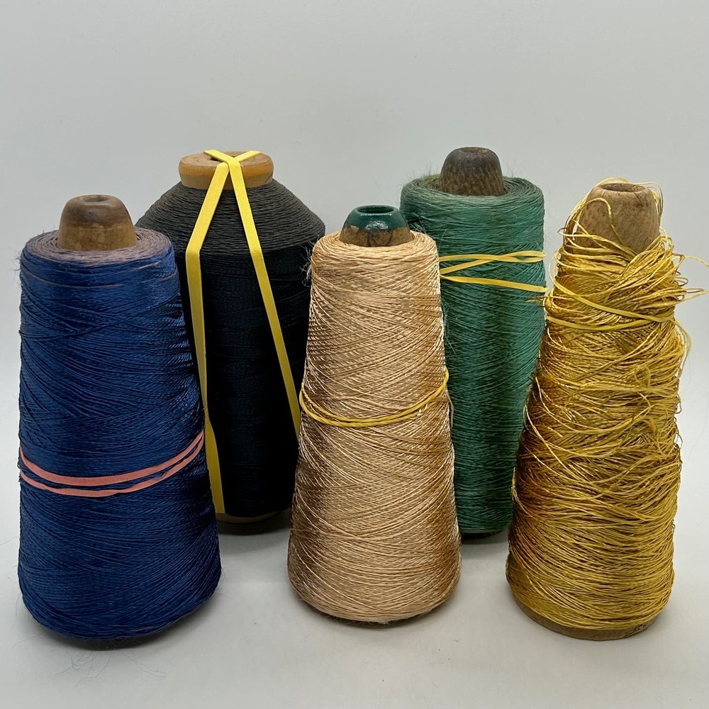 Vintage Thread 5 Large Spools Black Blue Green Cream Gold Pre Owned RARE